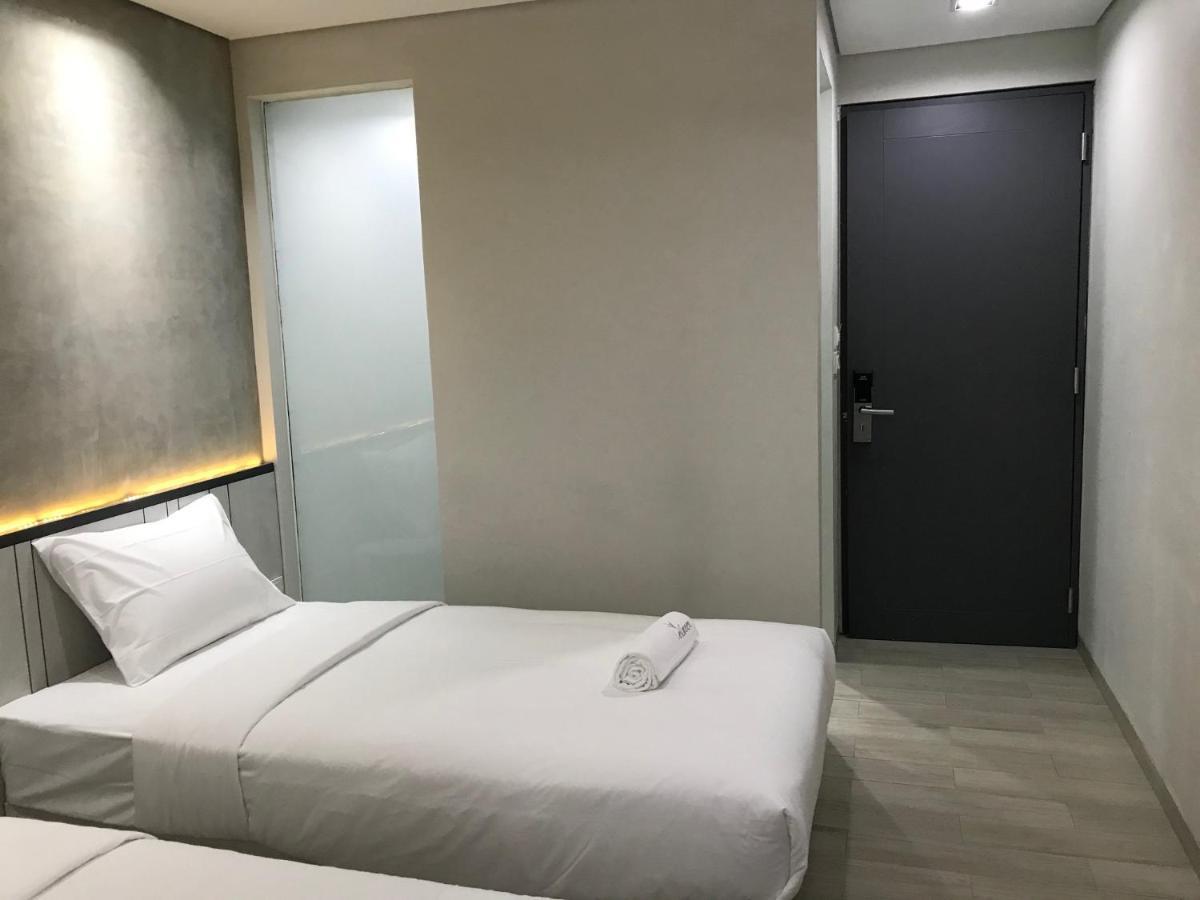 Hotel Legreen Semanggi *